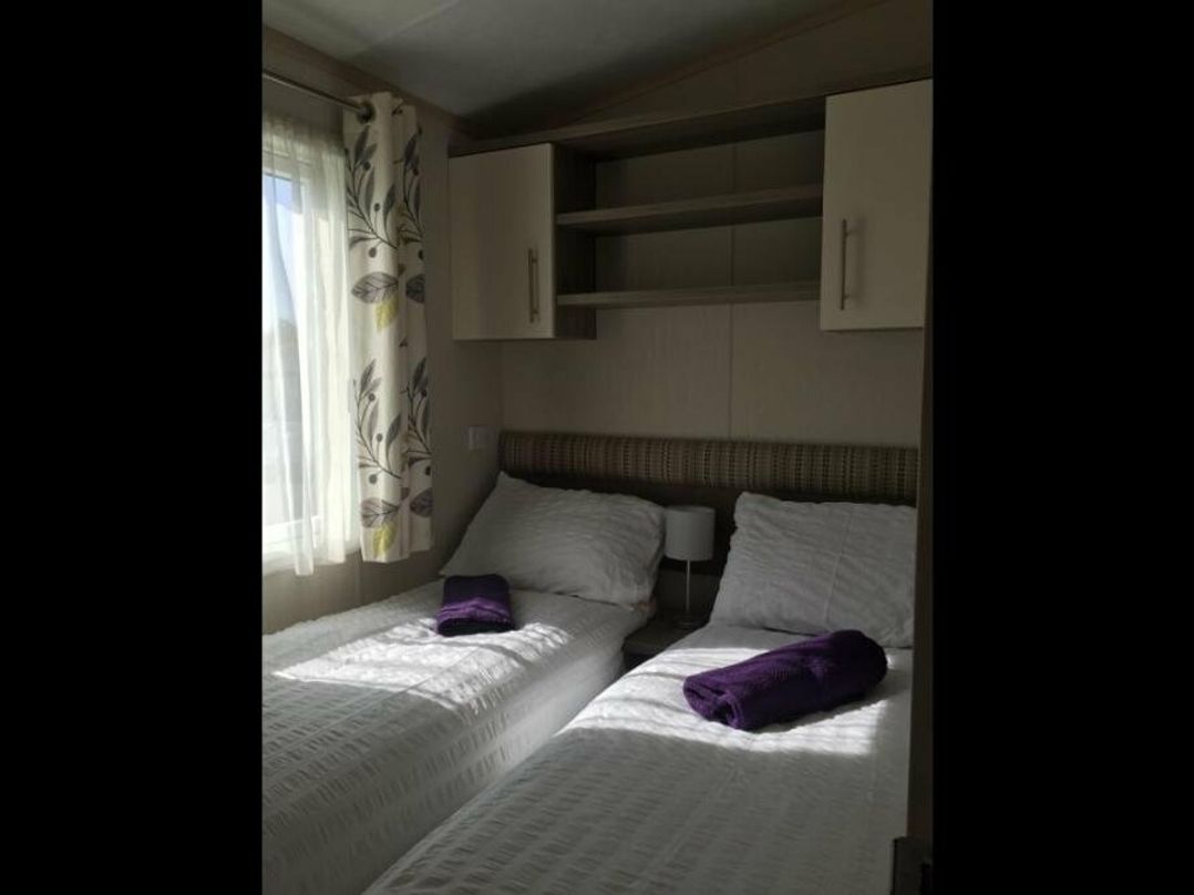 Hopton Holiday Village - Holiday Accommodation 16565