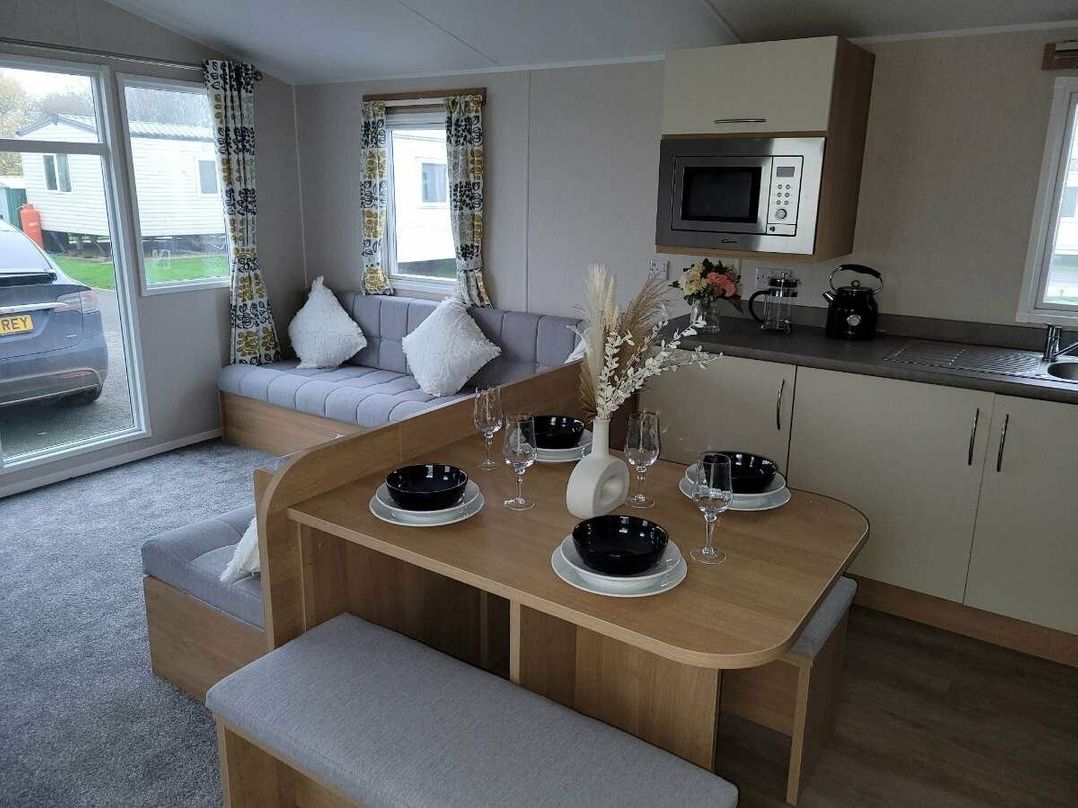 Golden Palm Resort - Holiday Accommodation 16582