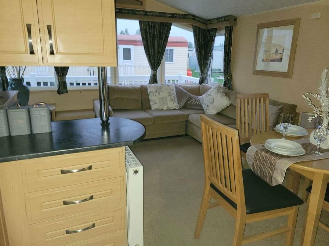 Golden Palm Resort - Holiday Accommodation 16611