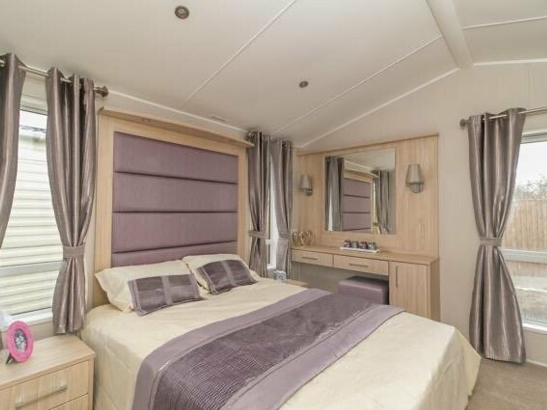 Freshwater Beach Holiday Park - Holiday Accommodation 16635