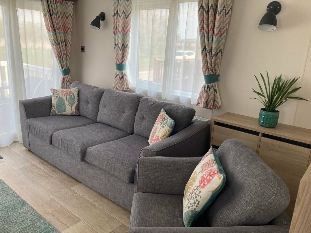 Tattershall Lakes Country Park - Holiday Accommodation 16721