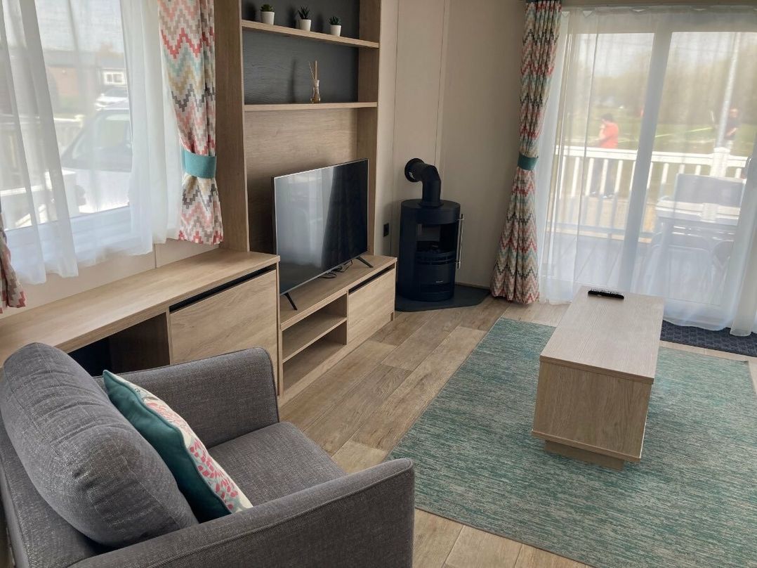 Tattershall Lakes Country Park - Holiday Accommodation 16721