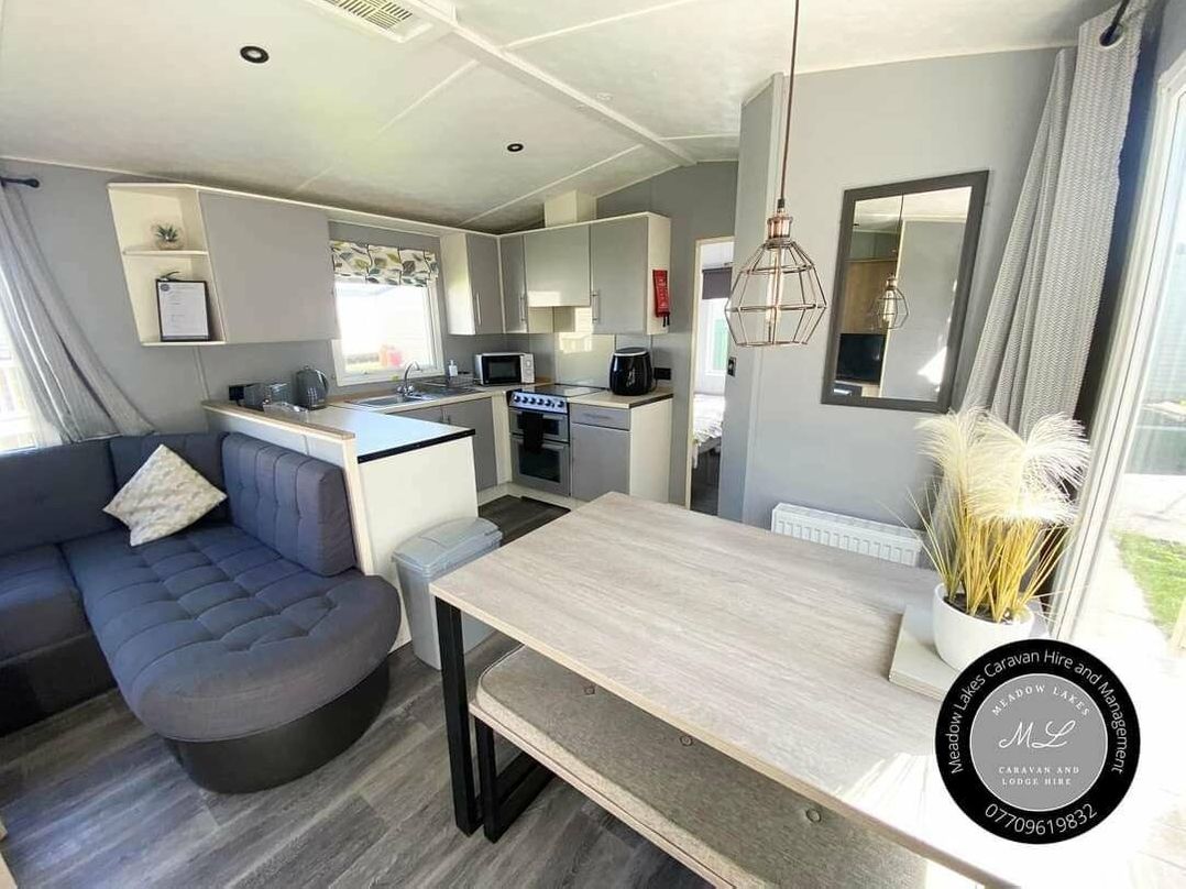 Golden Palm Resort - Holiday Accommodation 16849