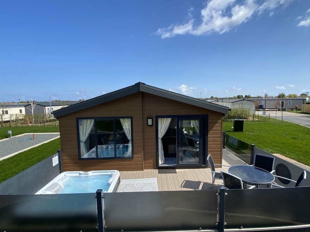 Golden Palm Resort - Holiday Accommodation 16852