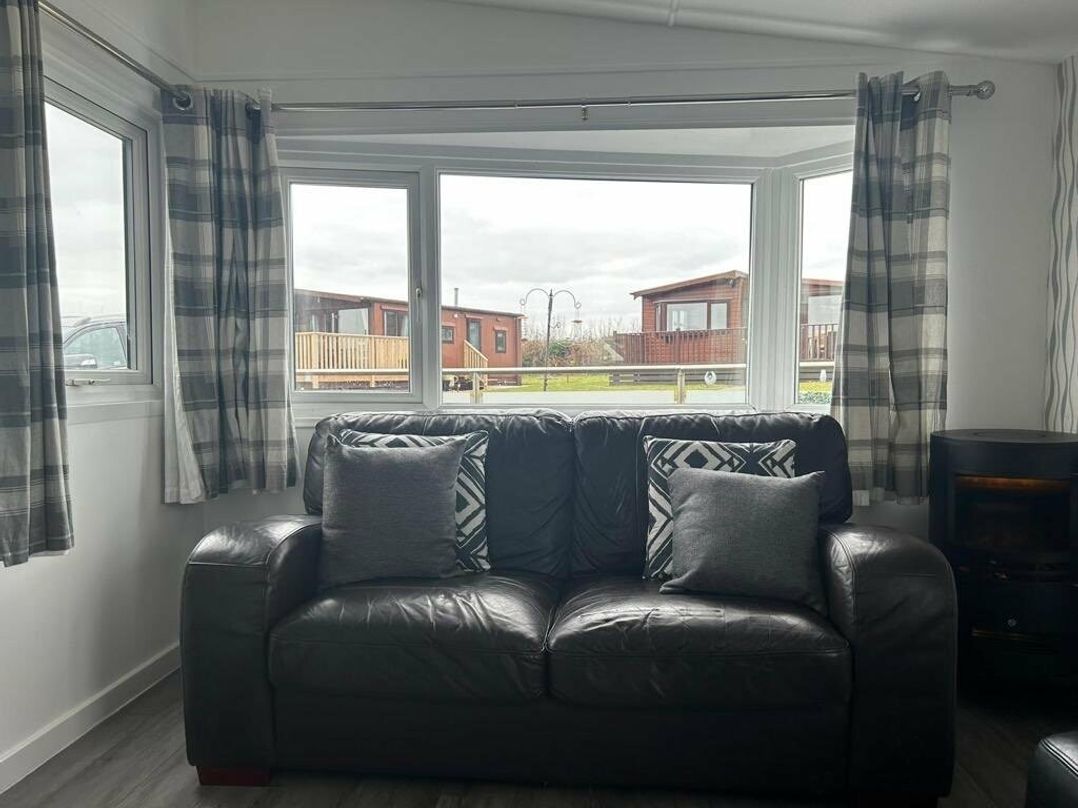 Hafan y Mor Haven - Holiday Accommodation 16860