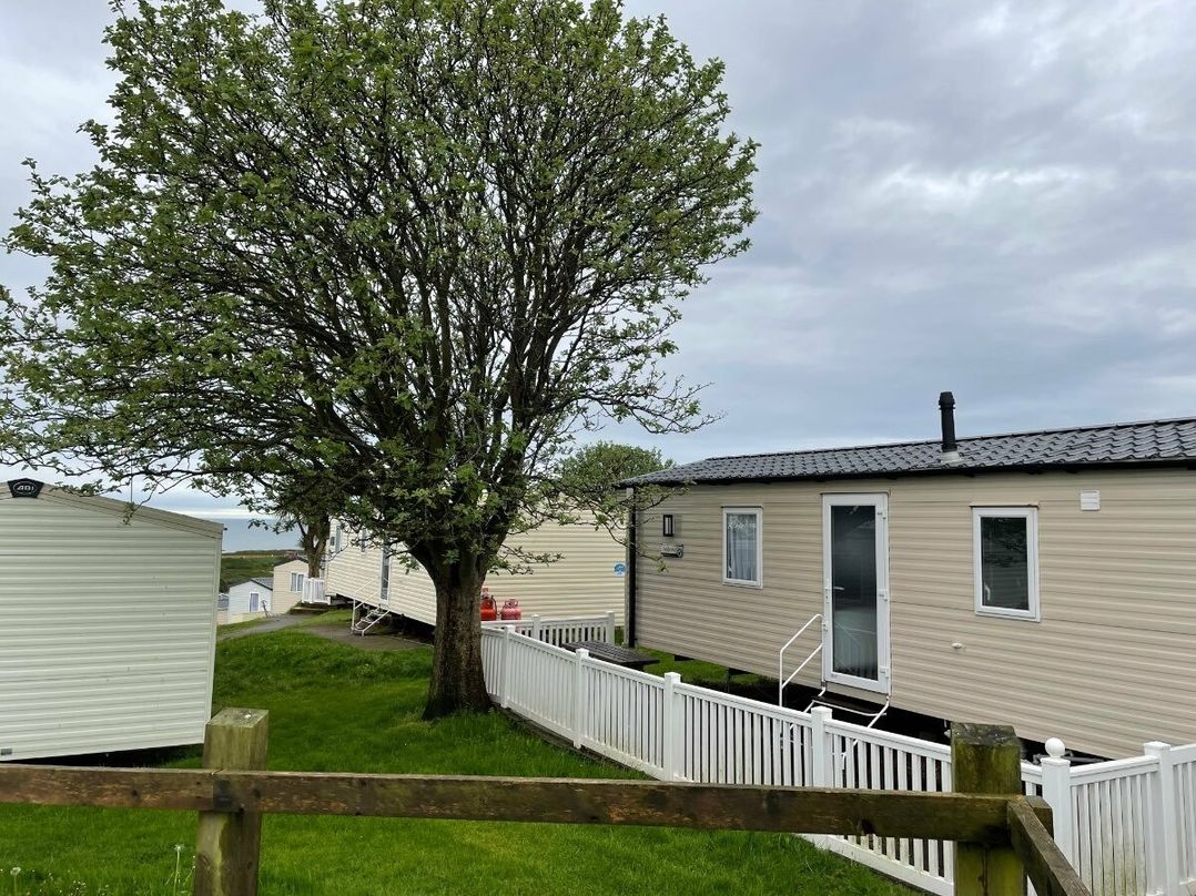 Devon Cliffs Holiday Park - Holiday Accommodation 16892