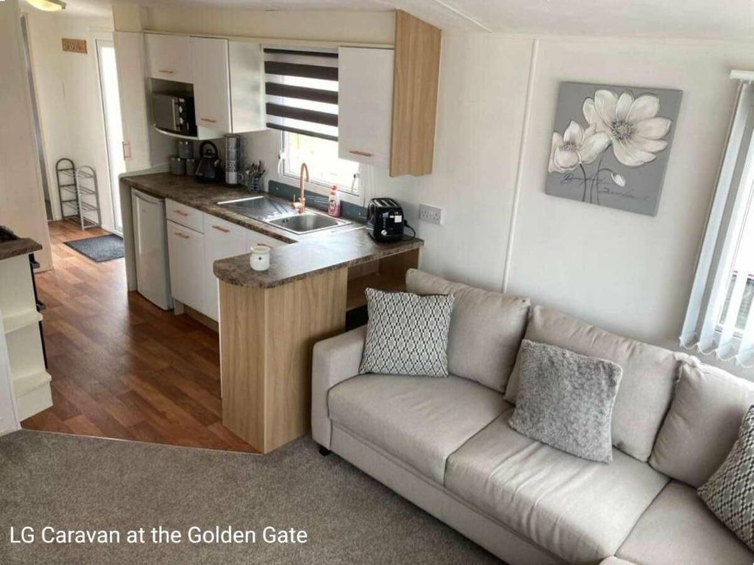 Golden Gate Holiday Centre - Holiday Accommodation 16978