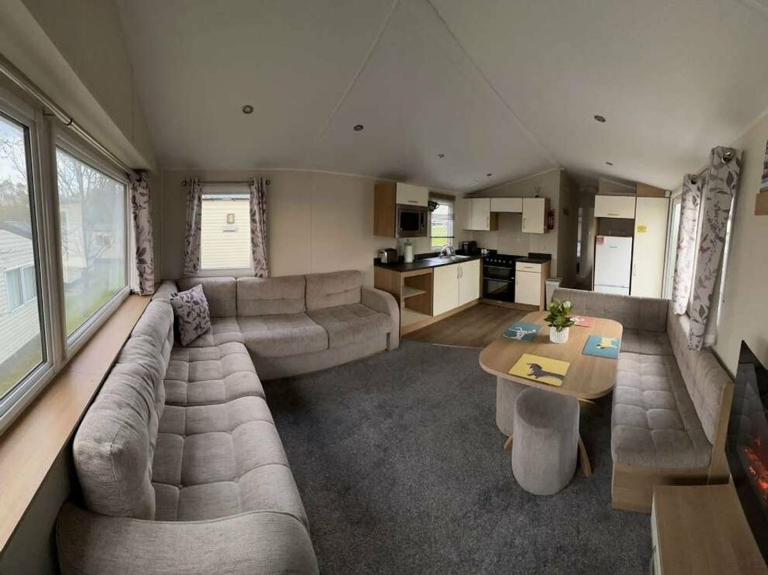 Rockley Park - Holiday Accommodation 17016