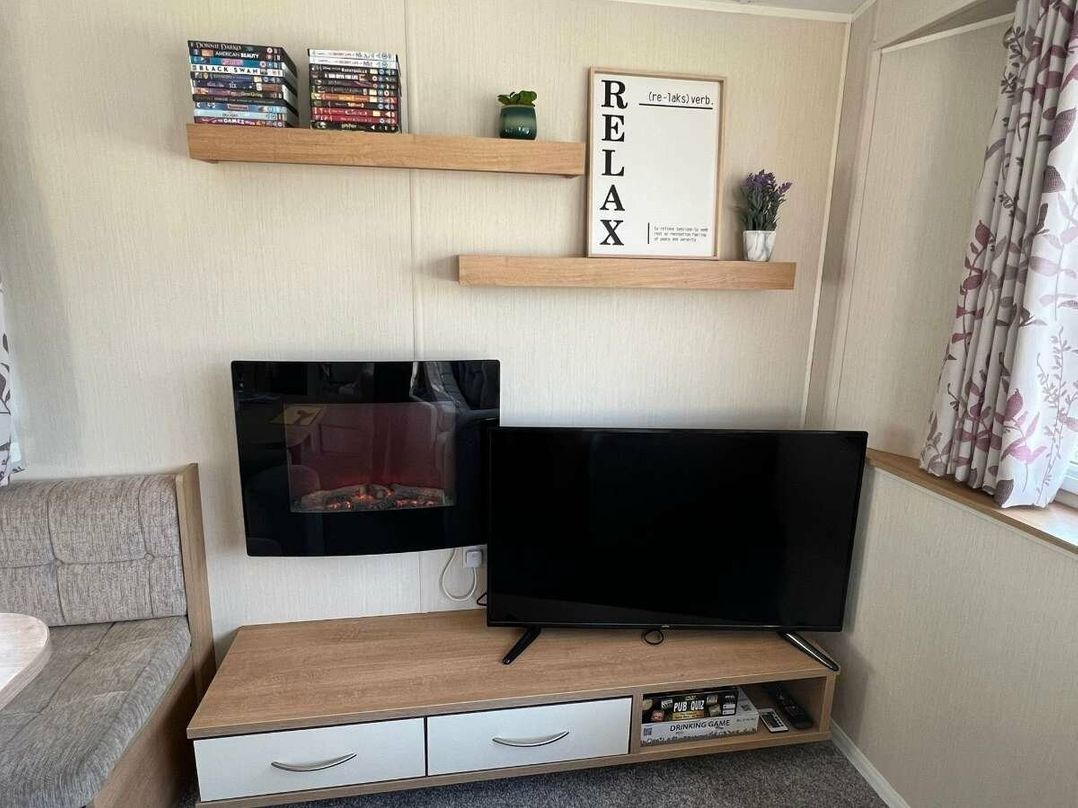 Rockley Park - Holiday Accommodation 17016