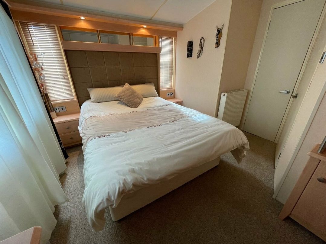 Cayton Bay Caravan Park - Holiday Accommodation 17038