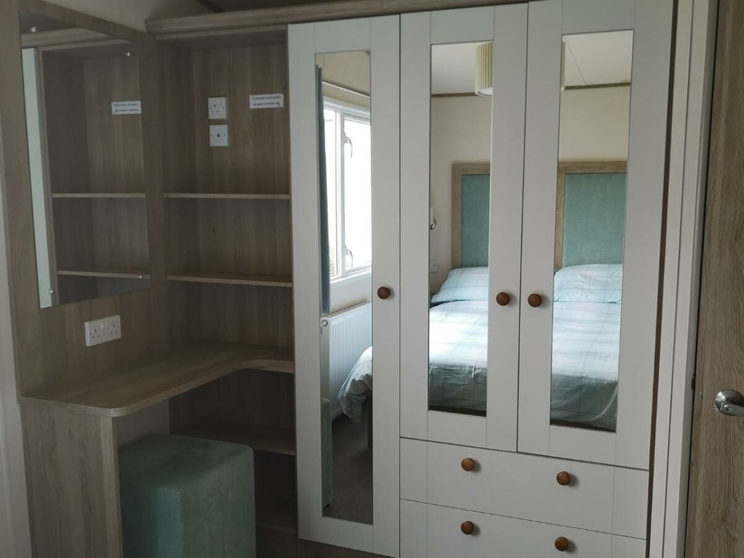 Seal Bay Resort - Holiday Accommodation 17093