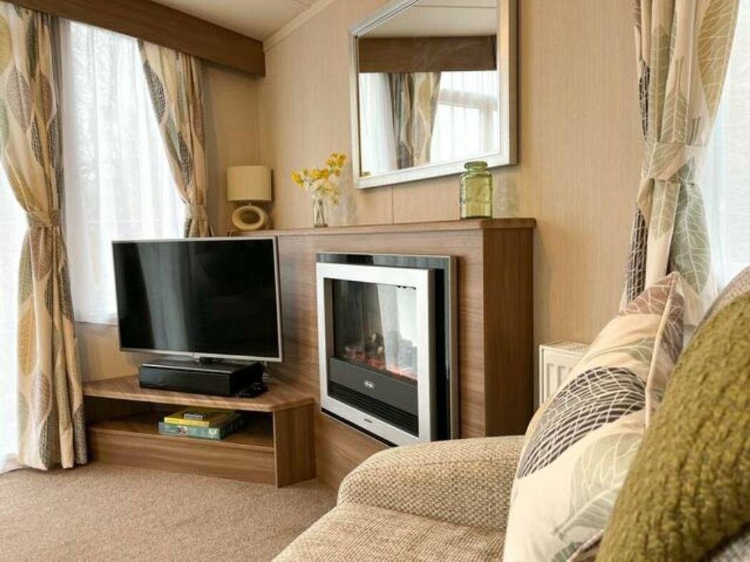 Aberdunant Hall Holiday Park - Holiday Accommodation 17100