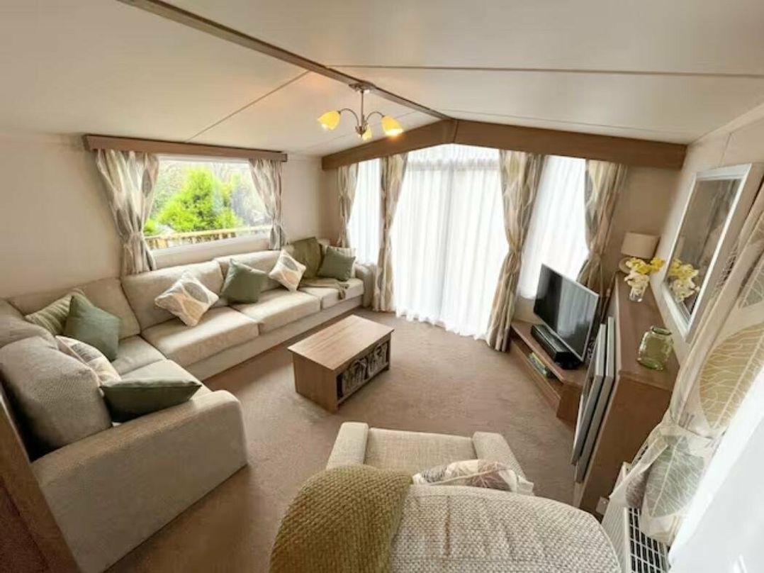 Aberdunant Hall Holiday Park - Holiday Accommodation 17100