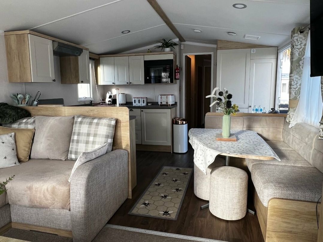 Unity Holiday Resort - Holiday Accommodation 17106