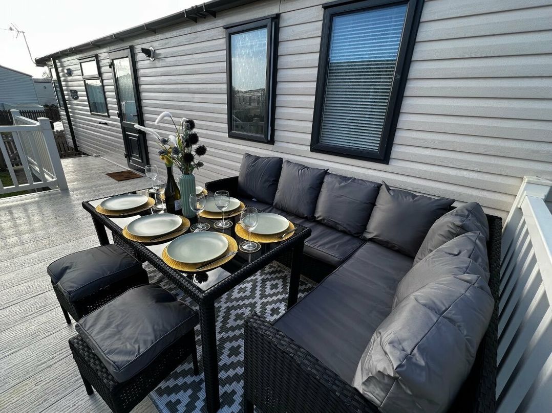 Unity Holiday Resort - Holiday Accommodation 17106