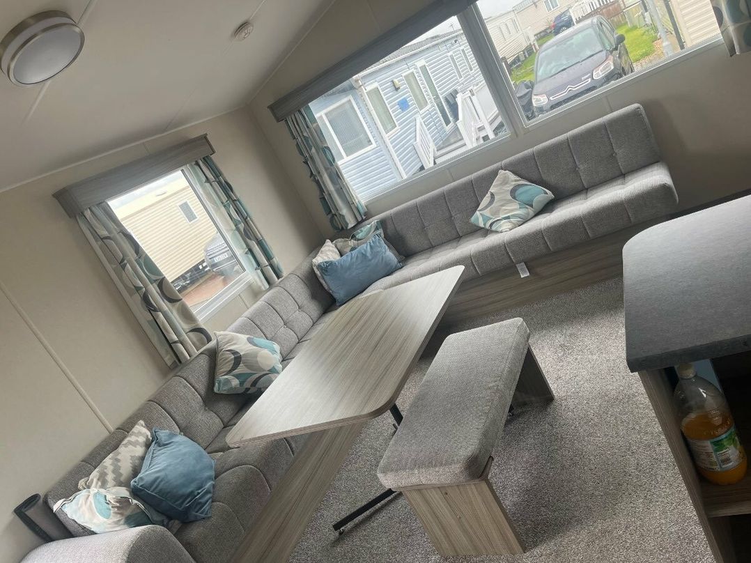 Golden Gate Holiday Centre - Holiday Accommodation 17123