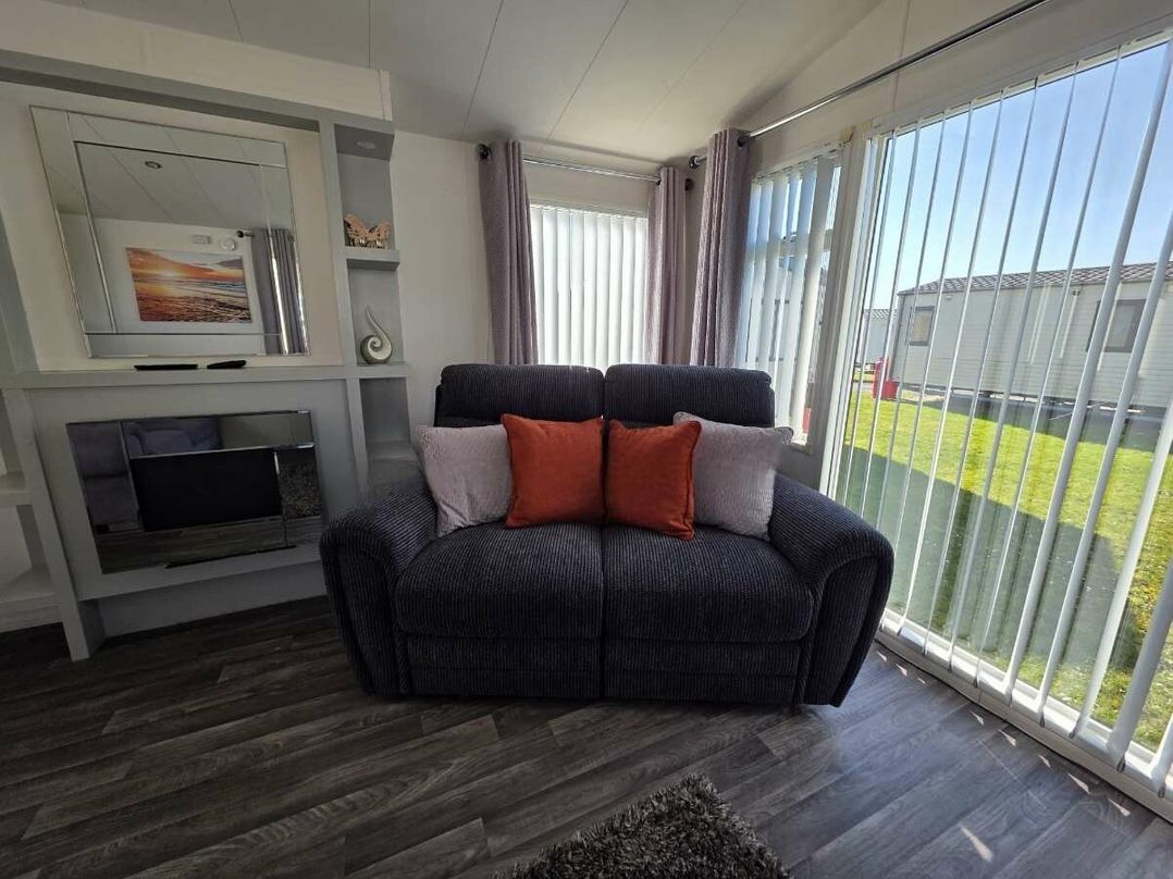 Trecco Bay - Holiday Accommodation 17223