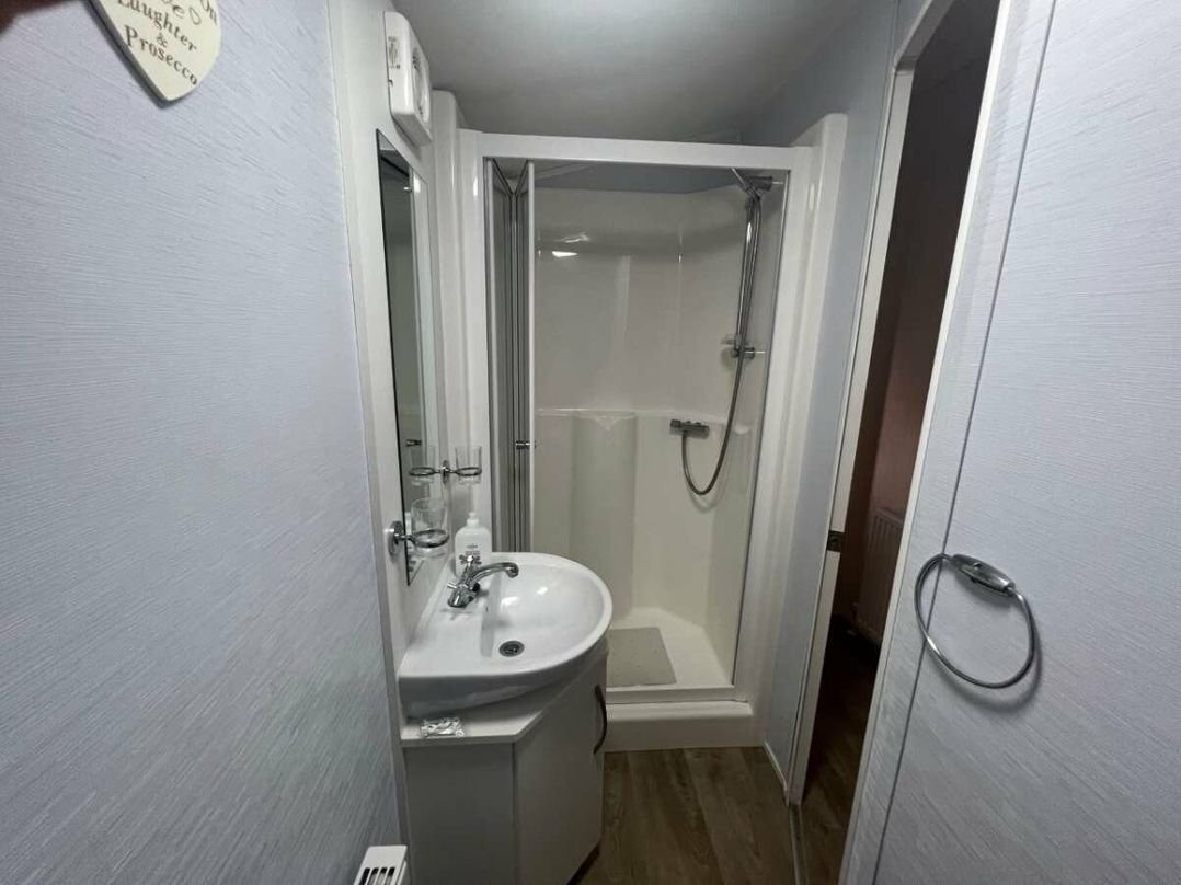 Lyons Robin Hood - Holiday Accommodation 17224