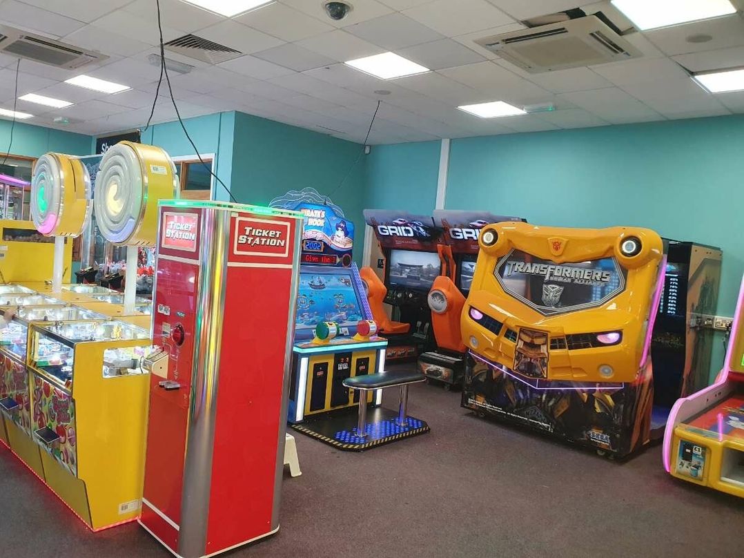 Hayling Island Holiday Park - Meadow Bay Villages - Holiday Accommodation 17230