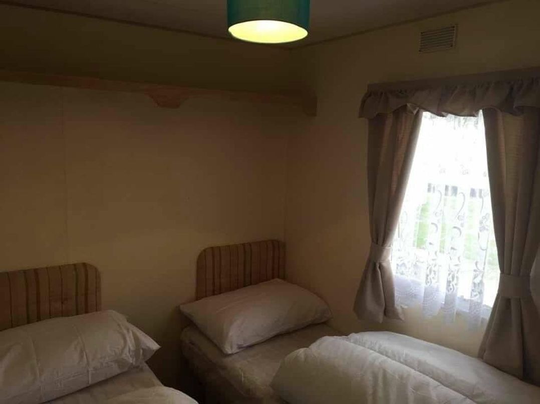 Coral Beach - Holiday Accommodation 17269