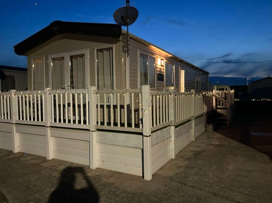 Golden Gate Holiday Centre - Holiday Accommodation 17277