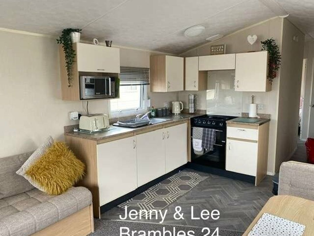 Trecco Bay - Holiday Accommodation 17447