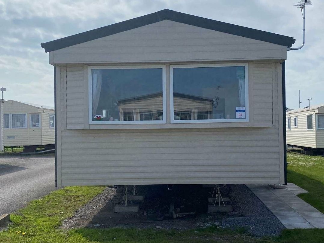 Trecco Bay - Holiday Accommodation 17447