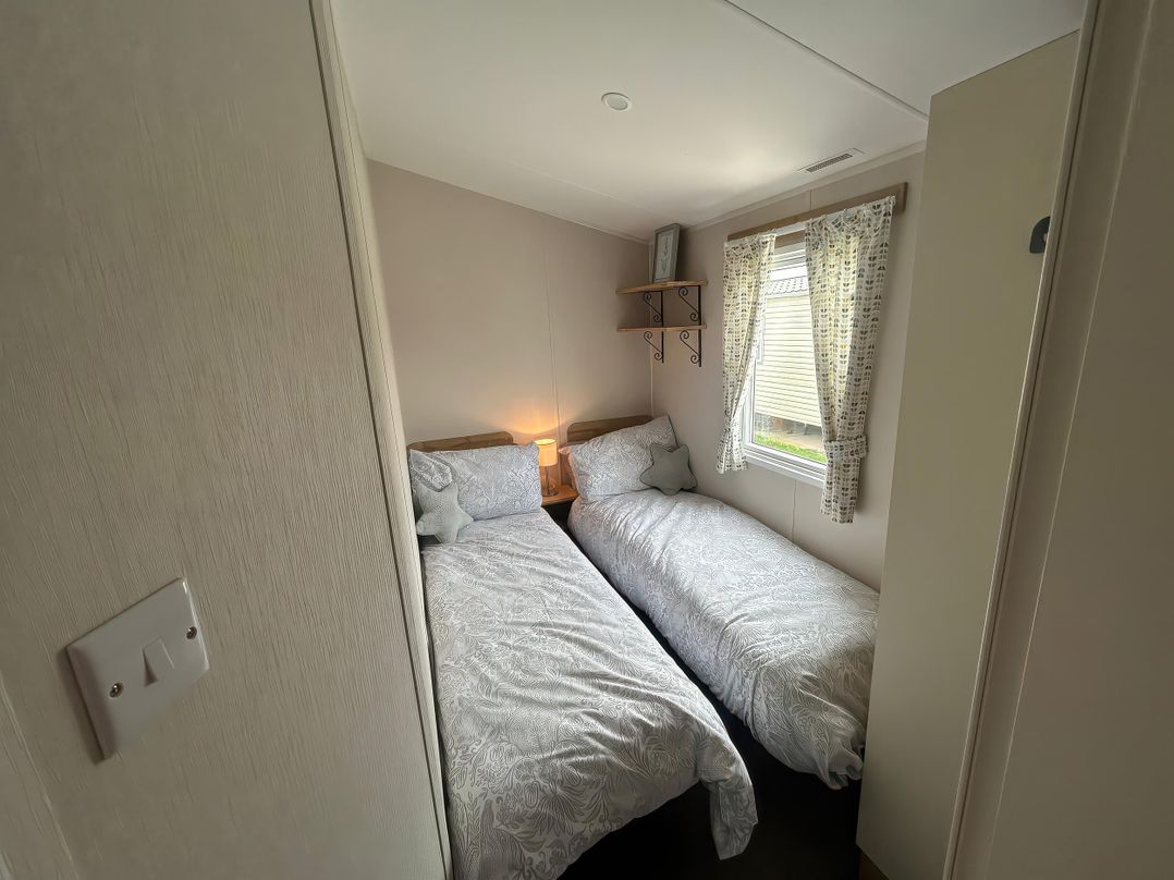 Trecco Bay - Holiday Accommodation 17447