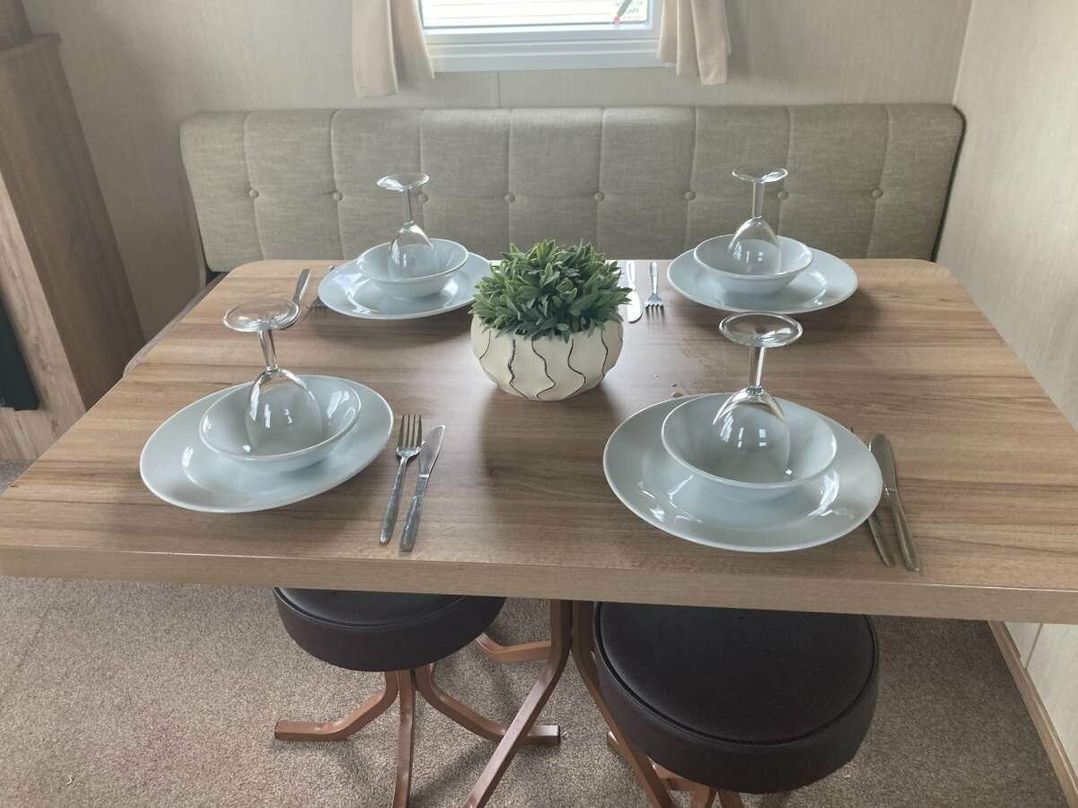 Golden Sands - Holiday Accommodation 17511