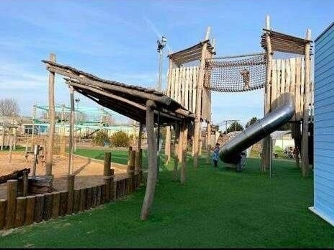 Golden Sands - Holiday Accommodation 17511