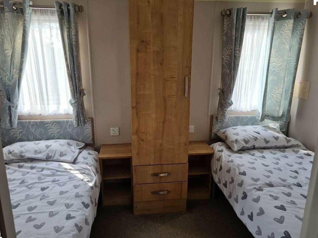 Tattershall Lakes Country Park - Holiday Accommodation 17518