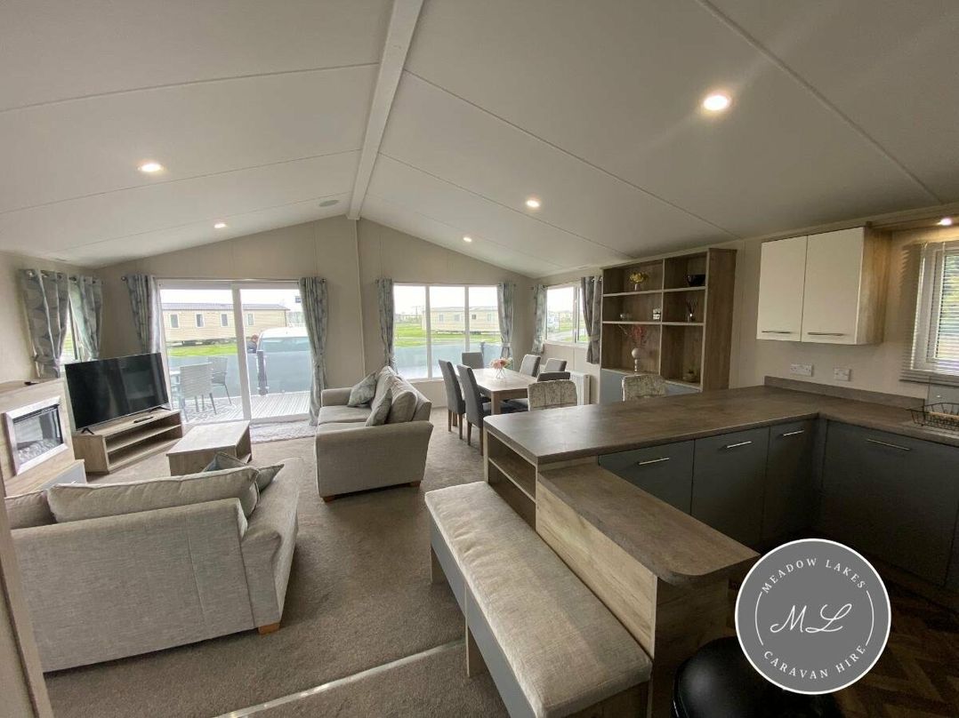 Golden Palm Resort - Holiday Accommodation 17520