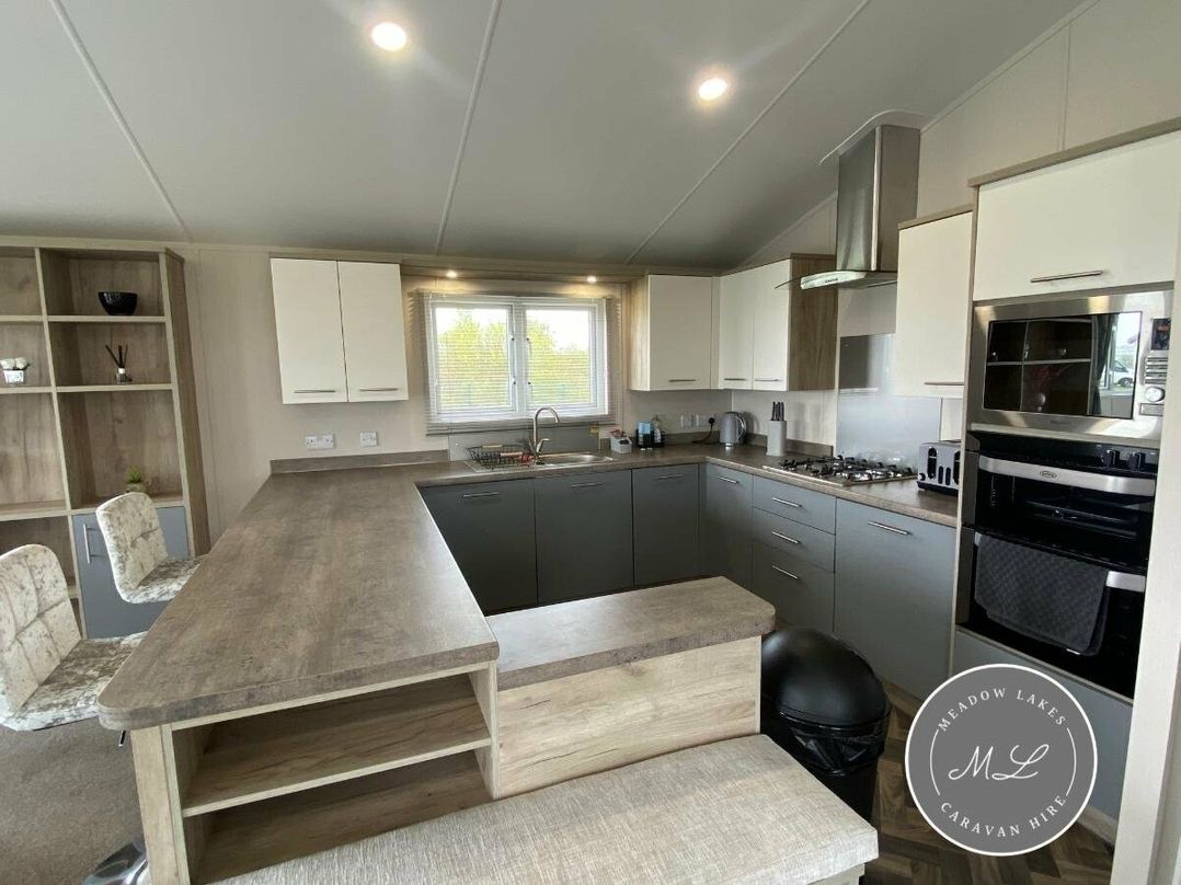 Golden Palm Resort - Holiday Accommodation 17520