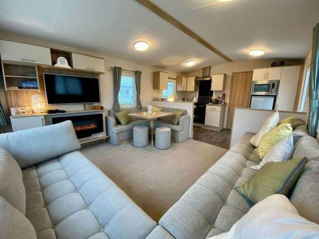 Silver Sands Holiday Park - Holiday Accommodation 17552