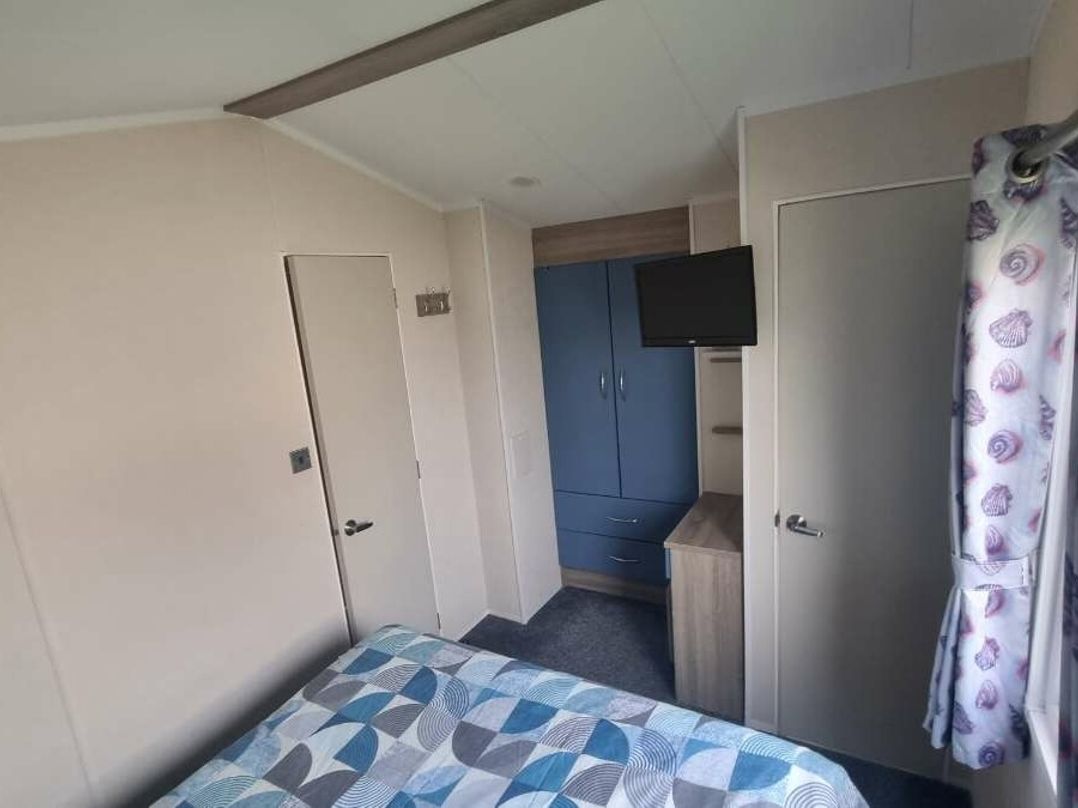 Caister Holiday Park - Holiday Accommodation 17607