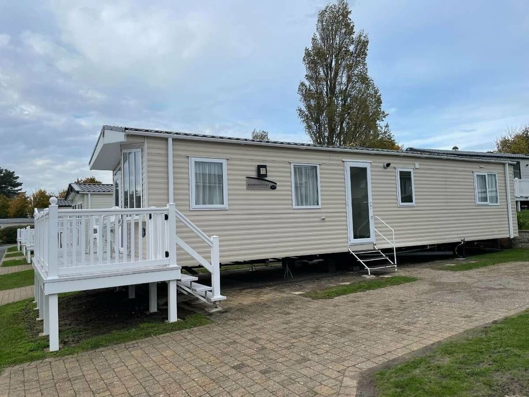 Rockley Park - Holiday Accommodation 1763