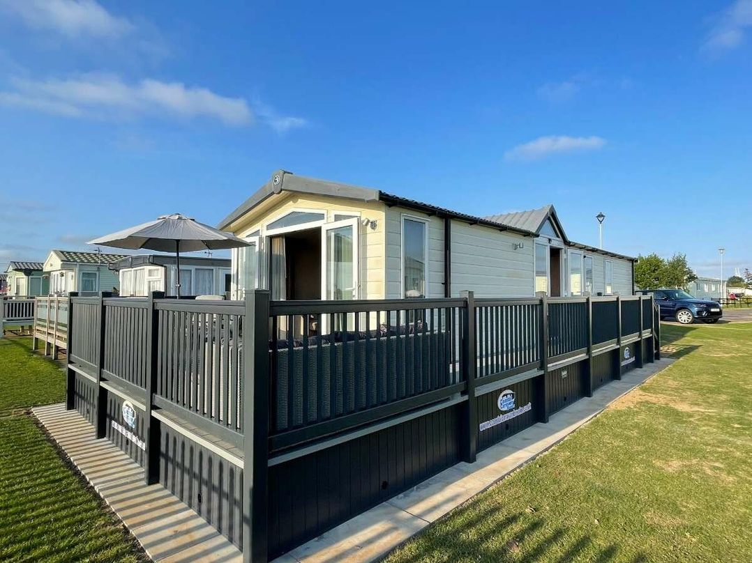 Millfield Site - Holiday Accommodation 17653