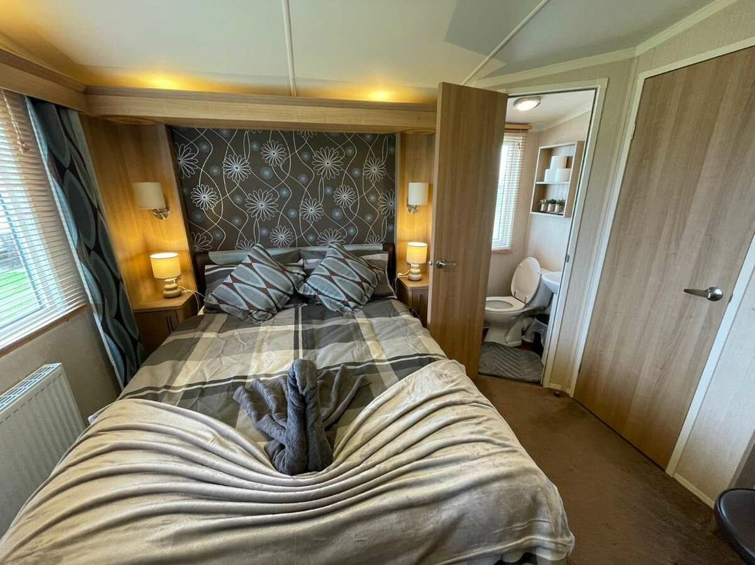 Millfield Site - Holiday Accommodation 17653