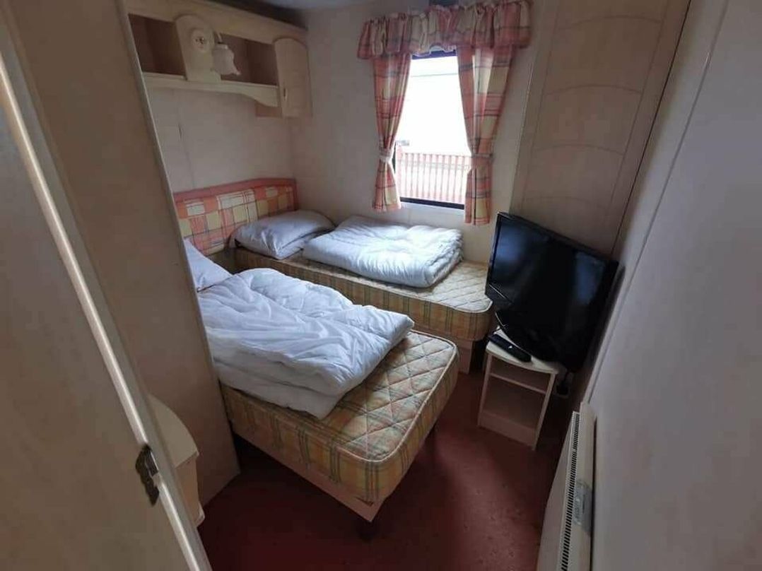 Clarach Bay Holiday Village - Holiday Accommodation 17675