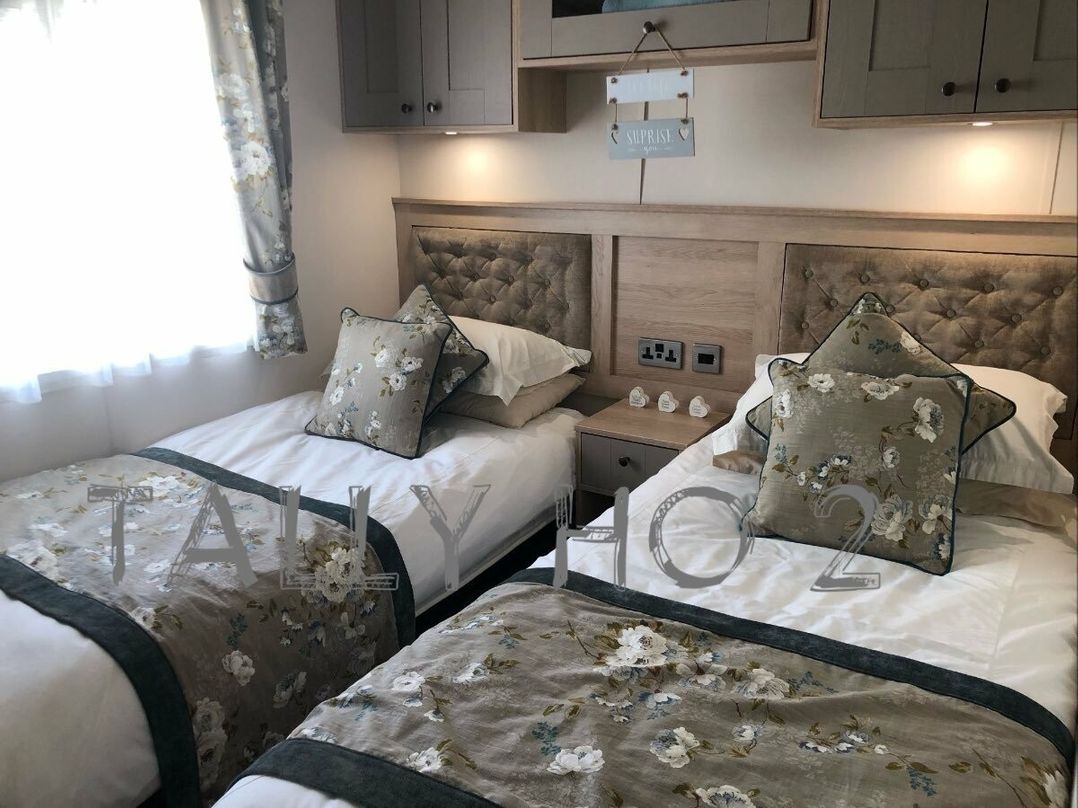 Tattershall Lakes Country Park - Holiday Accommodation 17714