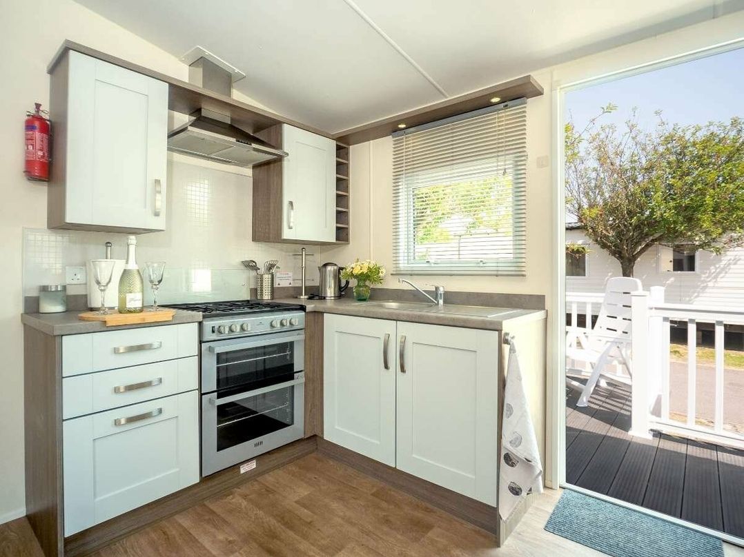 Waterside Bowleaze Cove Holiday Park - Holiday Accommodation 17732