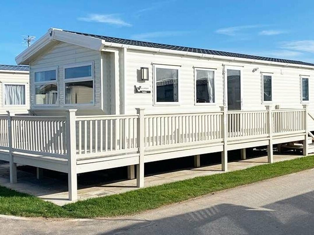 Golden Palm Resort - Holiday Accommodation 17788