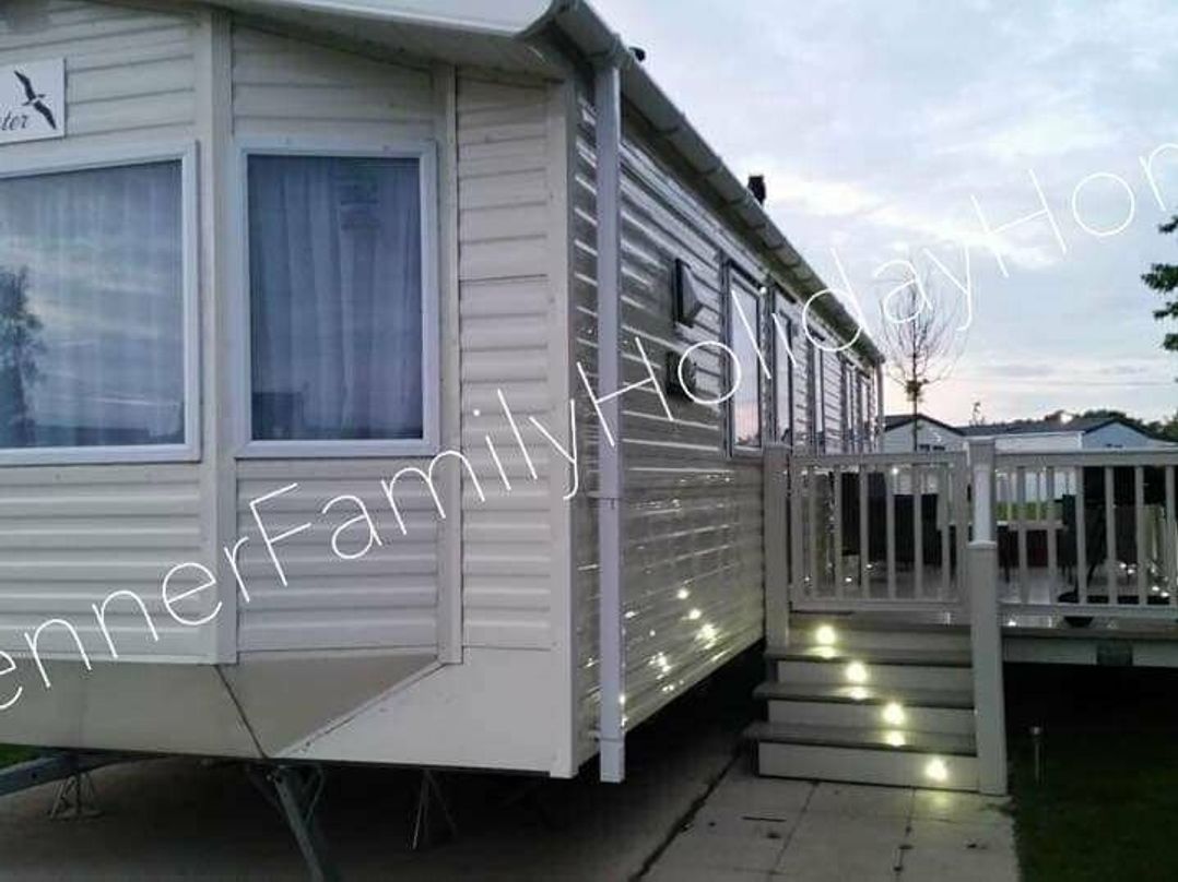 Tattershall Lakes Country Park - Holiday Accommodation 17800