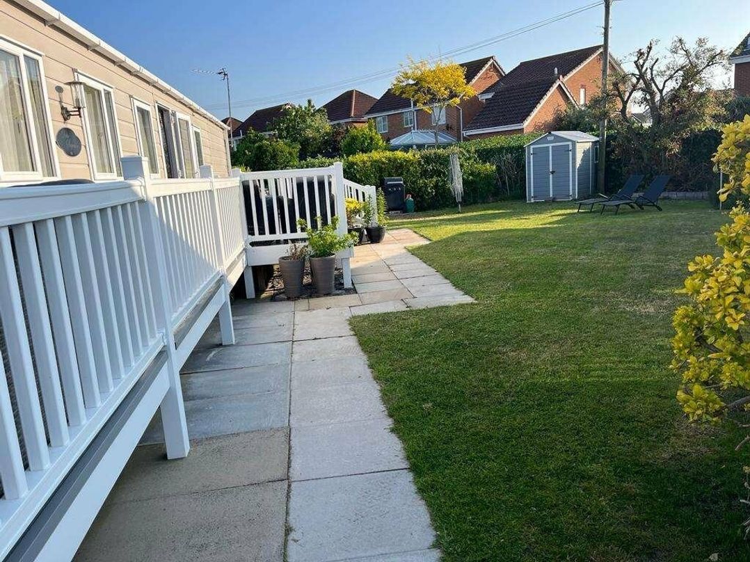 Lido Beach Holiday Park - Holiday Accommodation 17818