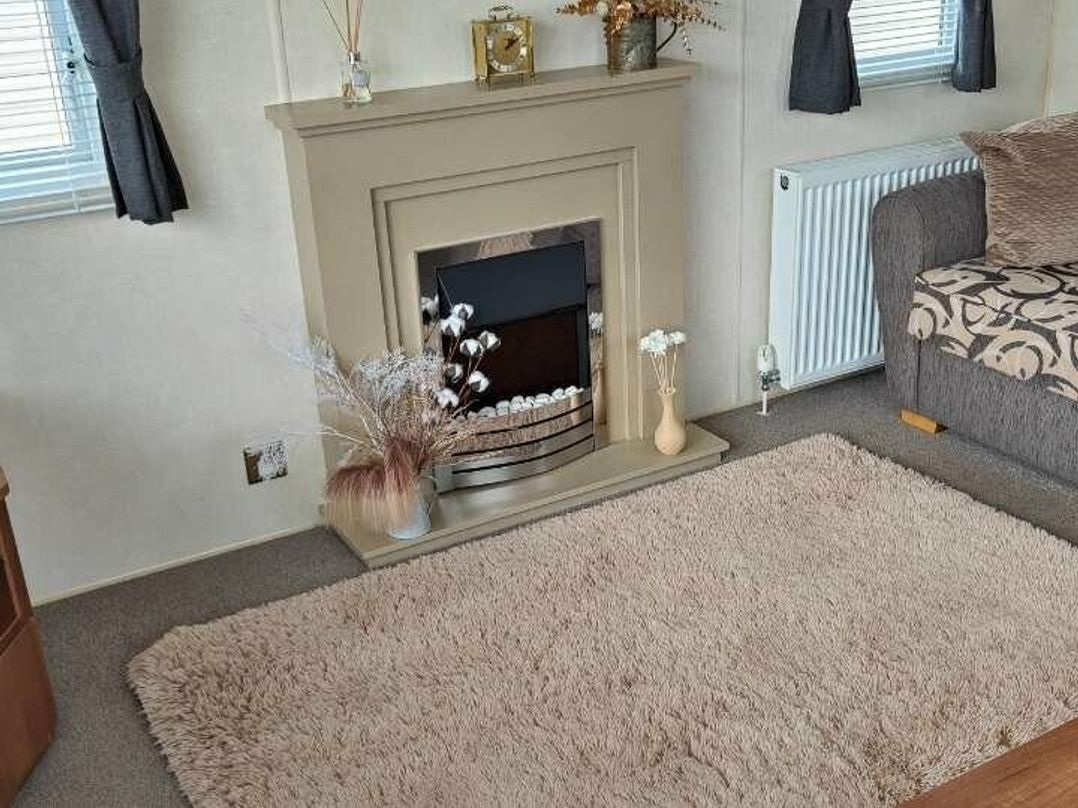 Elliot Caravan Park - Holiday Accommodation 17861