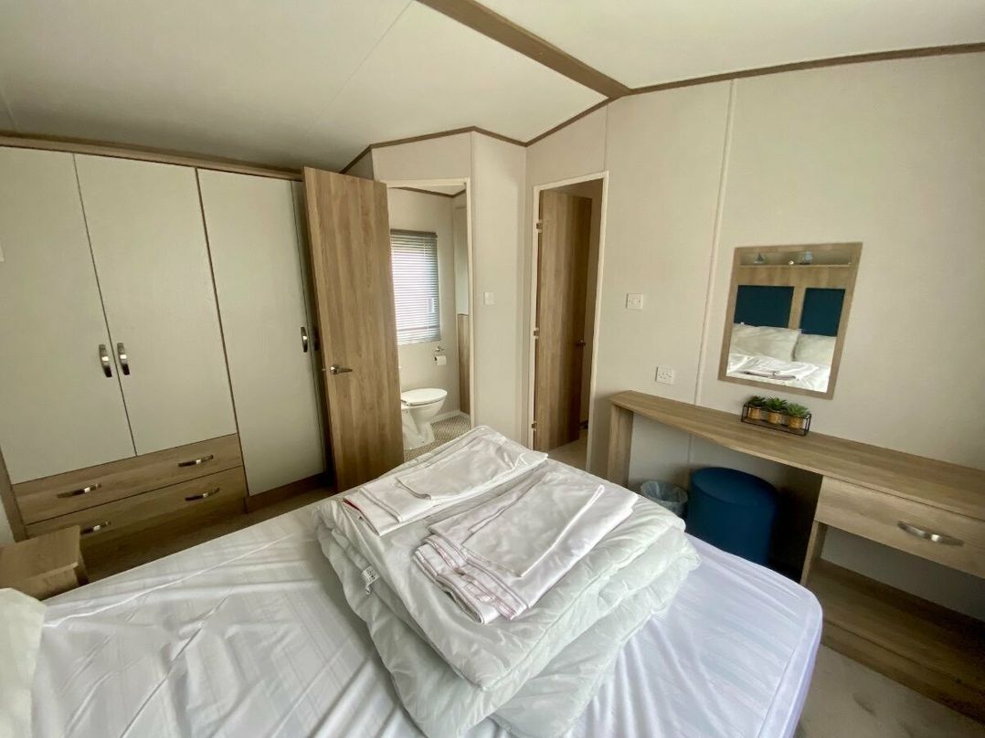 Golden Palm Resort - Holiday Accommodation 17880