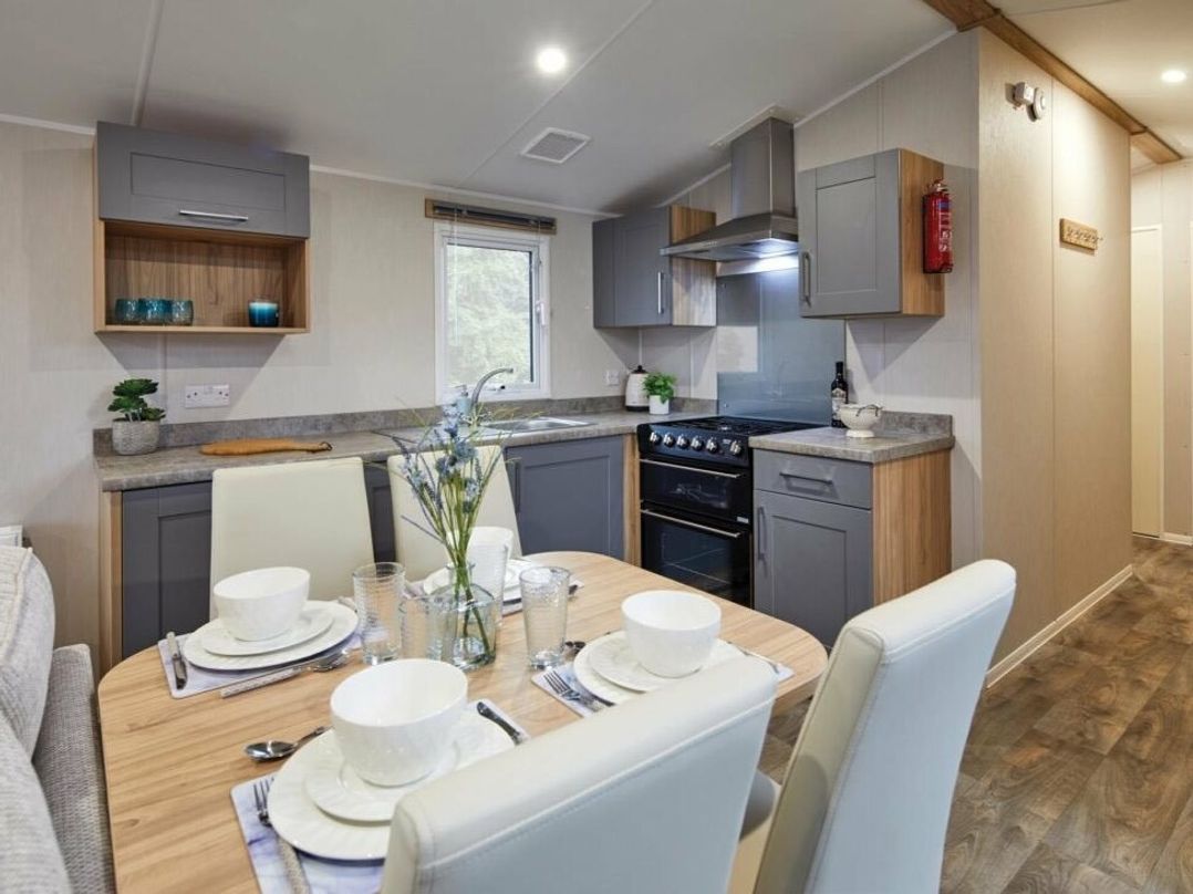 Marton Mere Holiday Village - Holiday Accommodation 17890