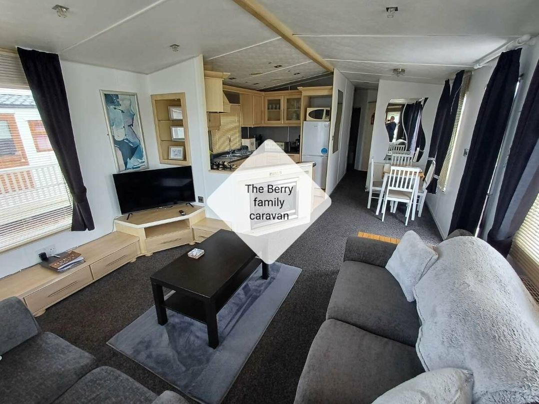 Golden Palm Resort - Holiday Accommodation 17951