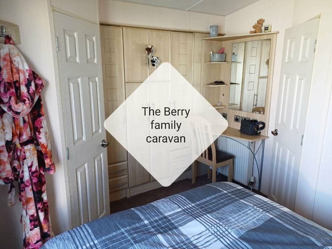 Golden Palm Resort - Holiday Accommodation 17951