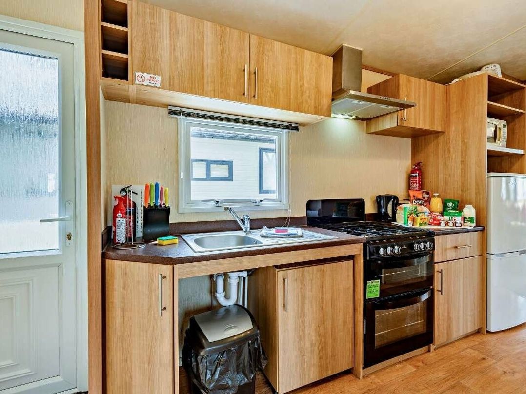 Sandhills Caravan Park - Holiday Accommodation 17977